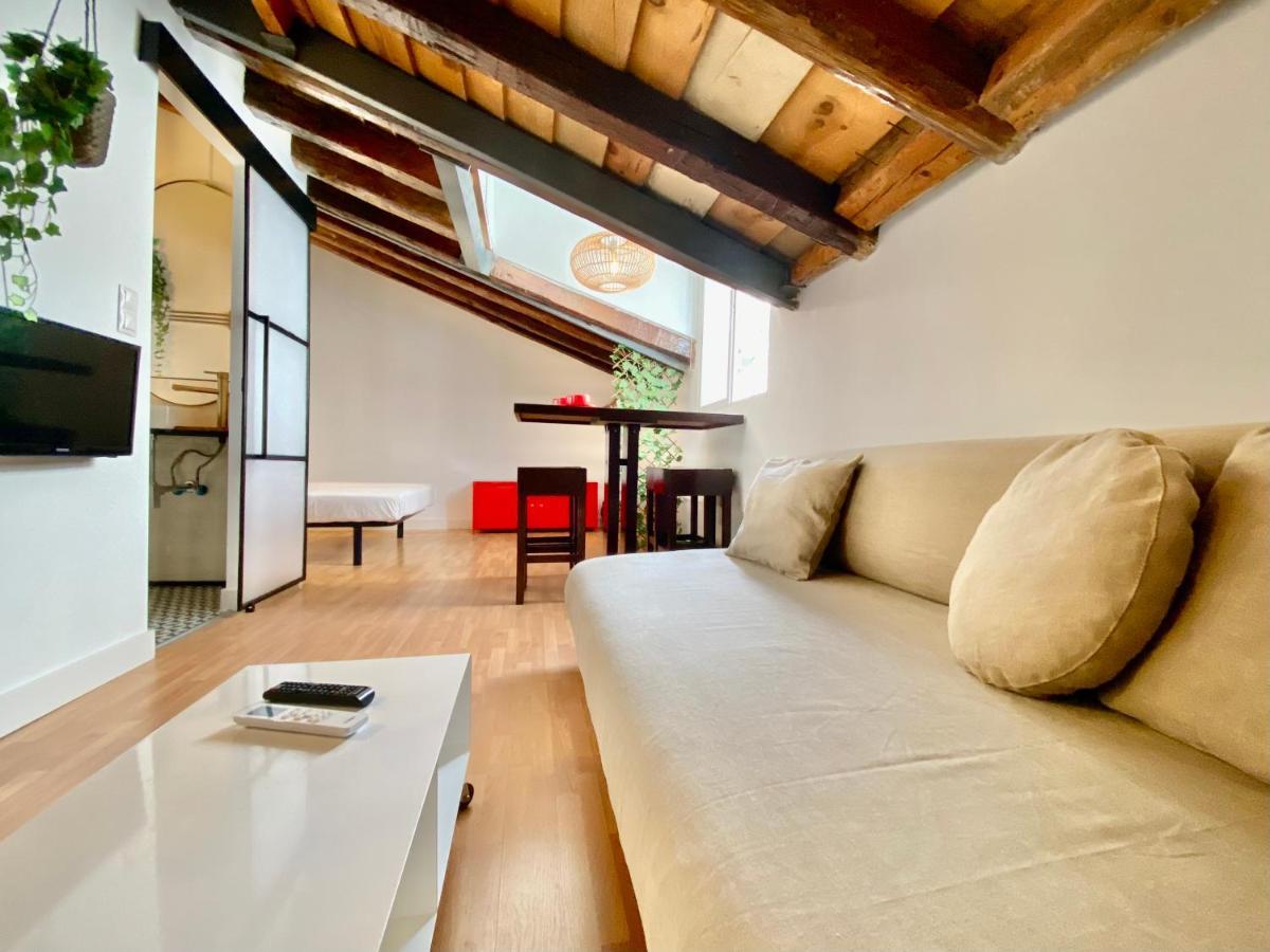 Apartamento Charming Gran Via Attic Madrid Exterior foto