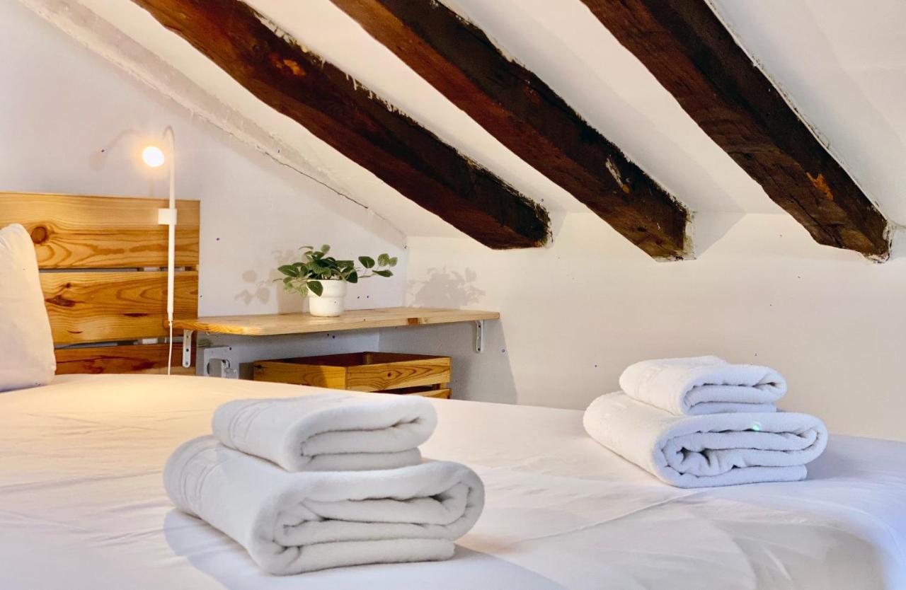 Apartamento Charming Gran Via Attic Madrid Exterior foto