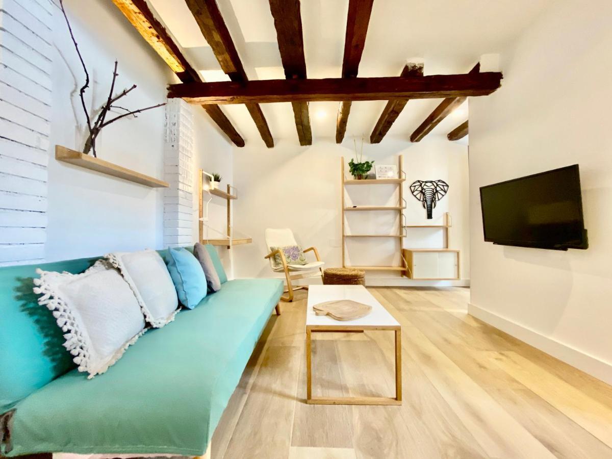 Apartamento Charming Gran Via Attic Madrid Exterior foto