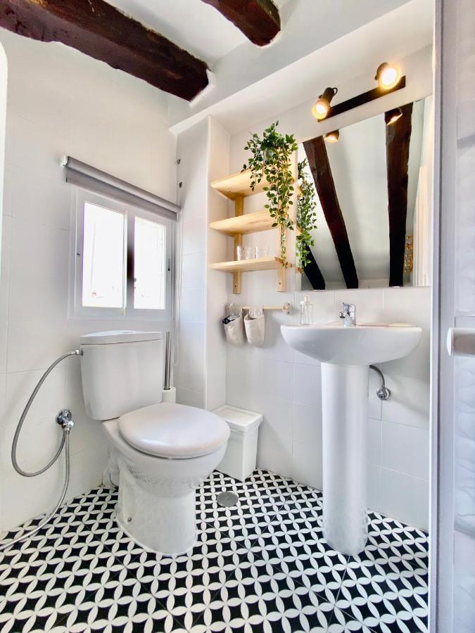 Apartamento Charming Gran Via Attic Madrid Exterior foto